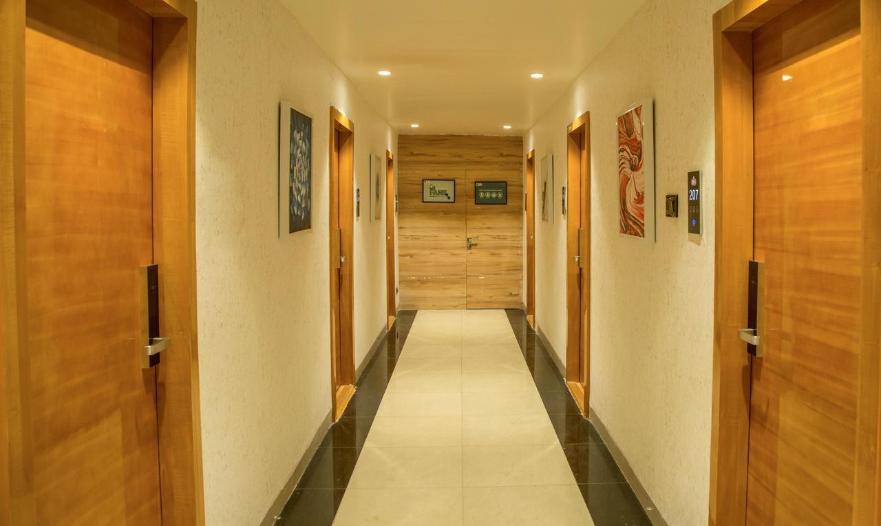 Hotel Reva Regency Bhopal Eksteriør bilde